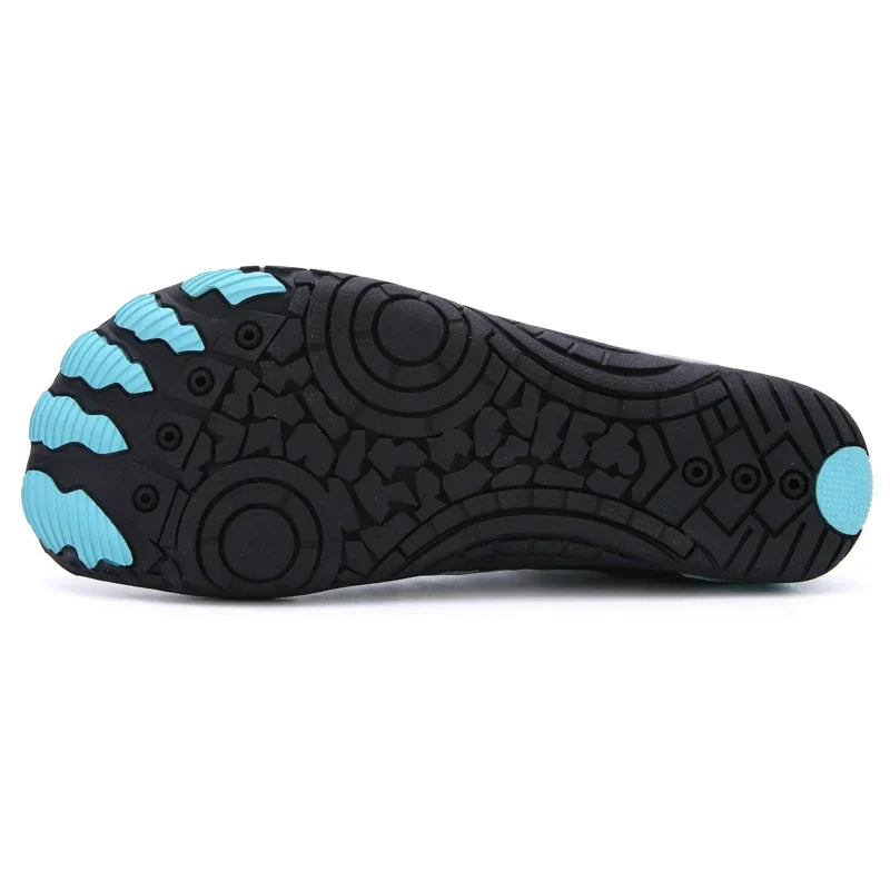 Trail Running Light Blue Shoes for Men (Shoe Size: 39)