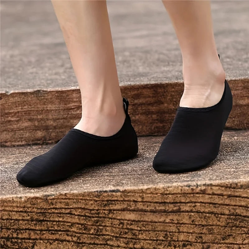 Swimming Black Shoes Quick-Dry Anti-Slip Unisex (Shoe Size: 36-37)