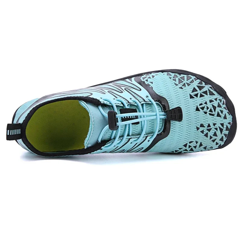 Trail Running Light Blue Shoes for Men (Shoe Size: 39)