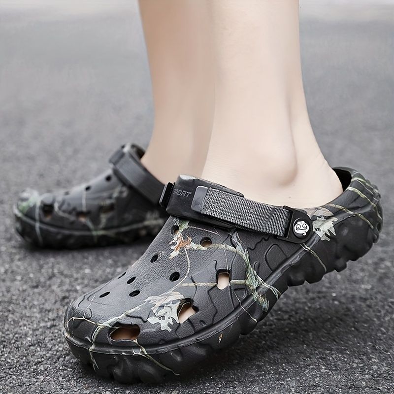 Croc-Style Clogs Anti-Slip Shoes Breathable Clogs Lightweight Footwear Fashion - Black - Size 8(AU8/EU41)