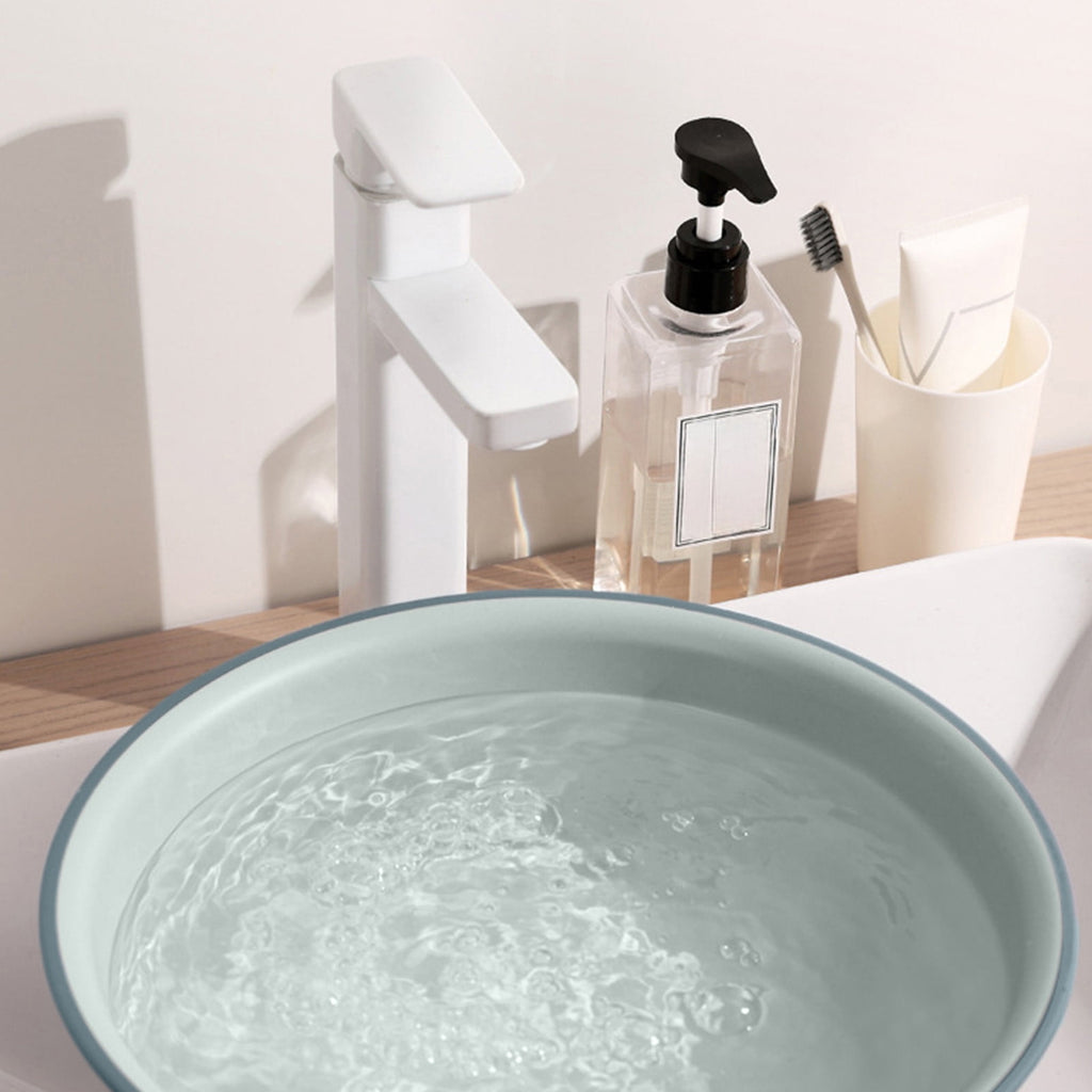 Wide Foot Wash Basin with Two-Color Design, Durable High-Temperature Plastic Washbasin for Laundry and Bathing, 13-Inch Round Shape with Large Capacity, Stable Flat Bottom for Home and Hotel Use B
