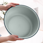 Wide Foot Wash Basin with Two-Color Design, Durable High-Temperature Plastic Washbasin for Laundry and Bathing, 13-Inch Round Shape with Large Capacity, Stable Flat Bottom for Home and Hotel Use C