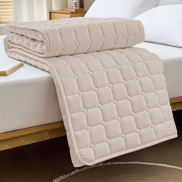 Queen Mattress, 47×78 Inch Floor Mattress, Thicken Floor Sleeping Pad Foldable, Roll Up Mat Easy to Store and Portable, Mattress Suitable for Camping and Guest Room 47×78 in Yellow