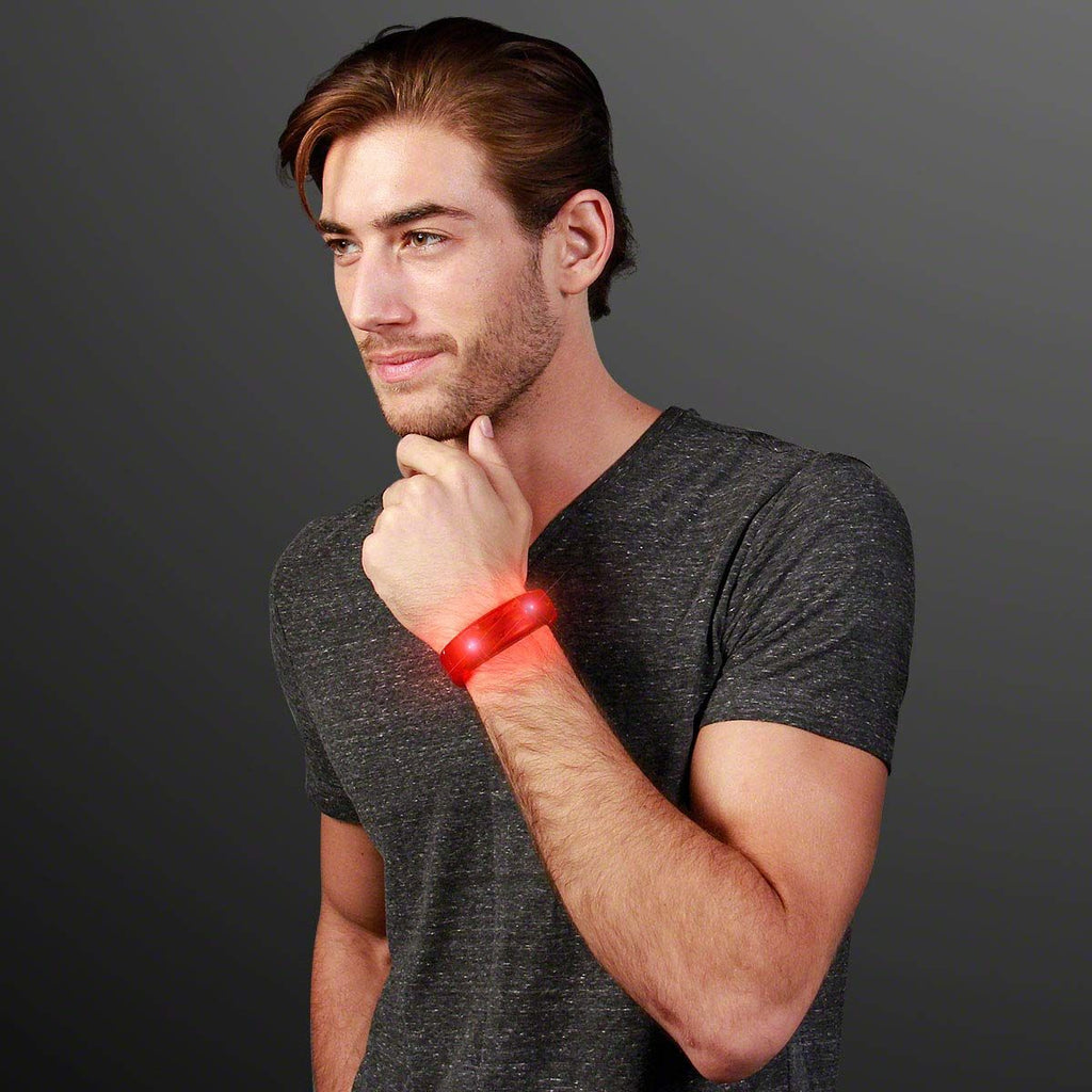 LED Fashion Light Up Bracelets,Blue Fashion Light Up Bracelet,Concert luminous wristband interactive fluorescent wristband,Red and Blue，10pcs，Contains battery