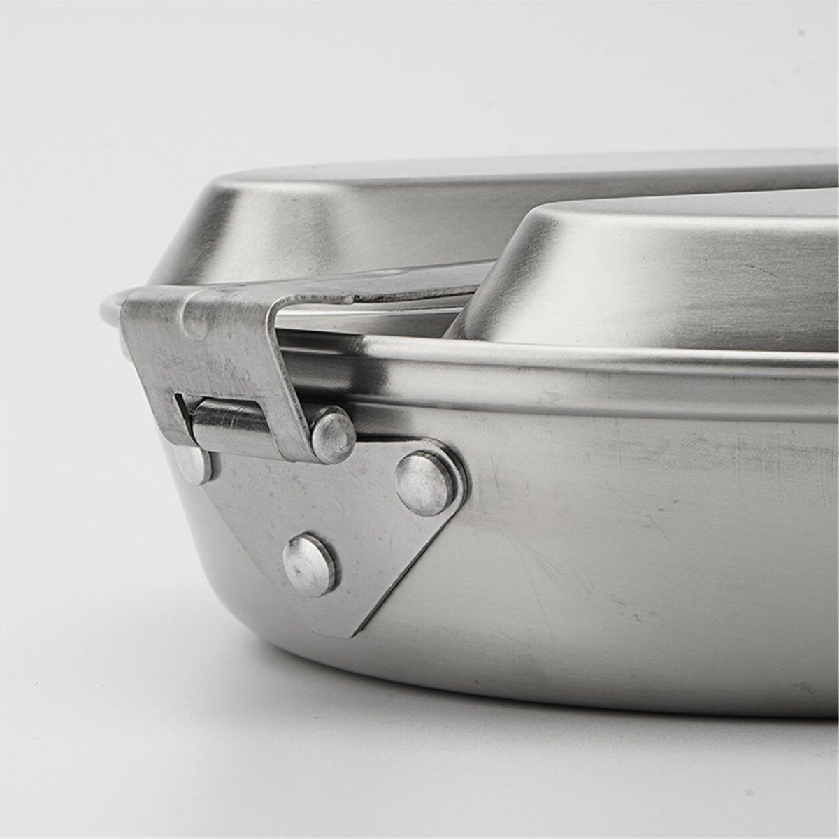 304 Stainless Steel   Mess Kit Plate Set  Type Outdoor Camping Hiking Picnic BBQ Beach ,Stainless Steel Camping Lunch Box with Handle,