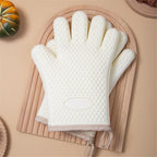 a pair of Silicone Oven Mitts Heat Resistant ,Waterproof & Non-Slip Oven Gloves with Fingers,Cotton Lined Silicone Oven Gloves Kitchen Mitts(beige)