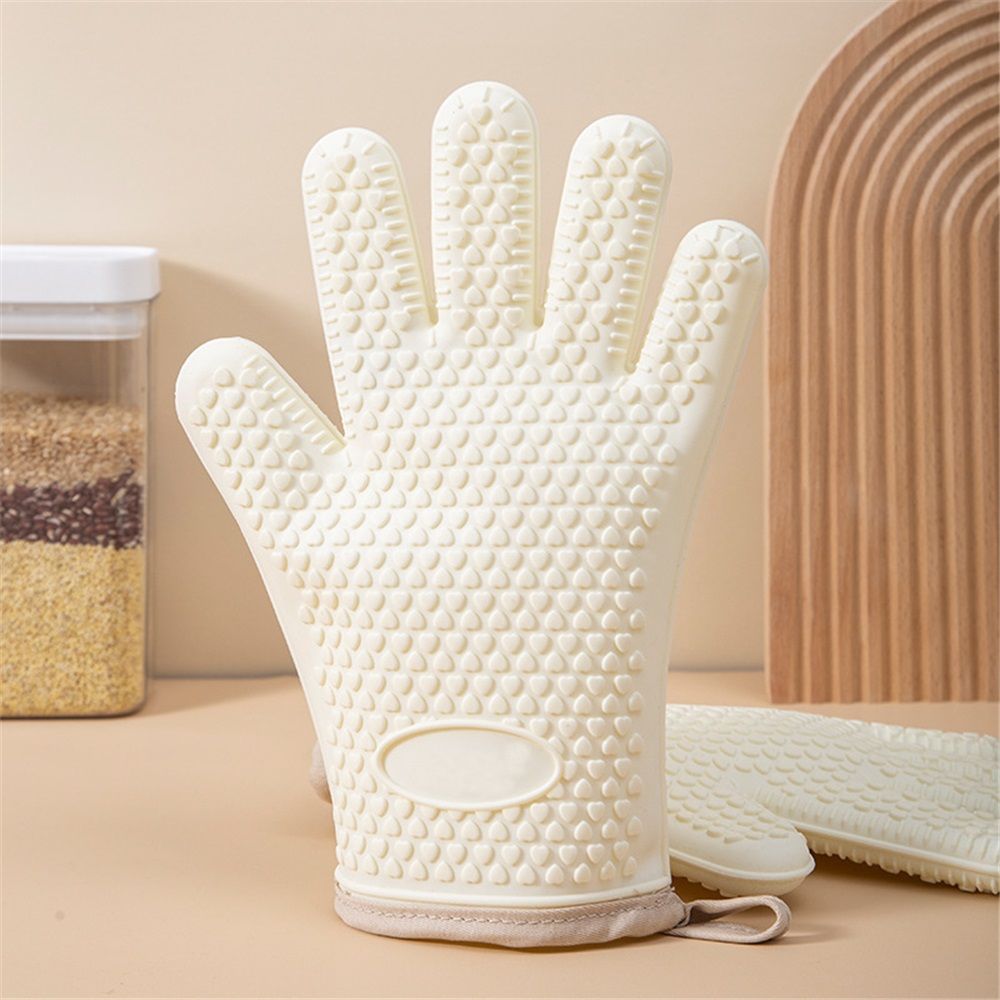 a pair of Silicone Oven Mitts Heat Resistant ,Waterproof & Non-Slip Oven Gloves with Fingers,Cotton Lined Silicone Oven Gloves Kitchen Mitts(beige)