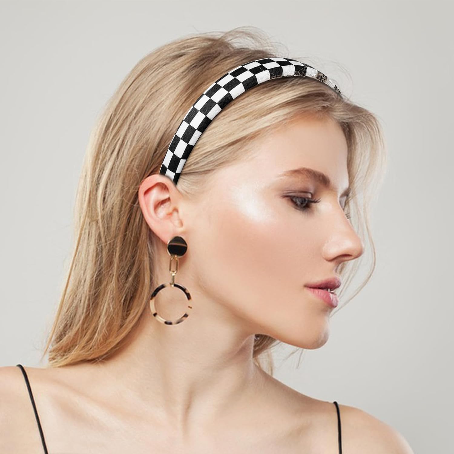 Xindojuz 1 PCS Buffalo Plaid Headband for Women, Black and White Checkered Headbands Non Slip Sponge Puffy Gingham Head Bands for Women Girls Christmas Party Hair Accessories Check Hairbands