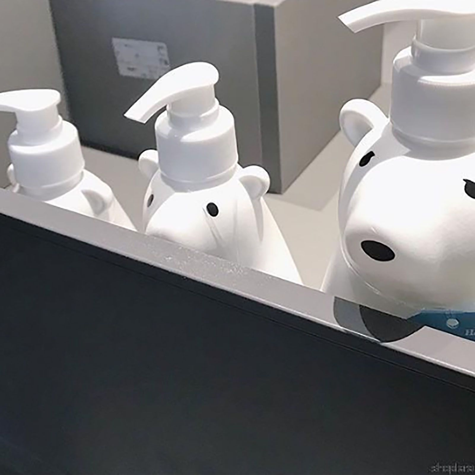 Soap Dispenser Bottle Cute Bear Shape Large Capacity Pump Dispenser Bottle for Bathroom Kitchen L (11x26cm/4.3x10.2in) (900ML)