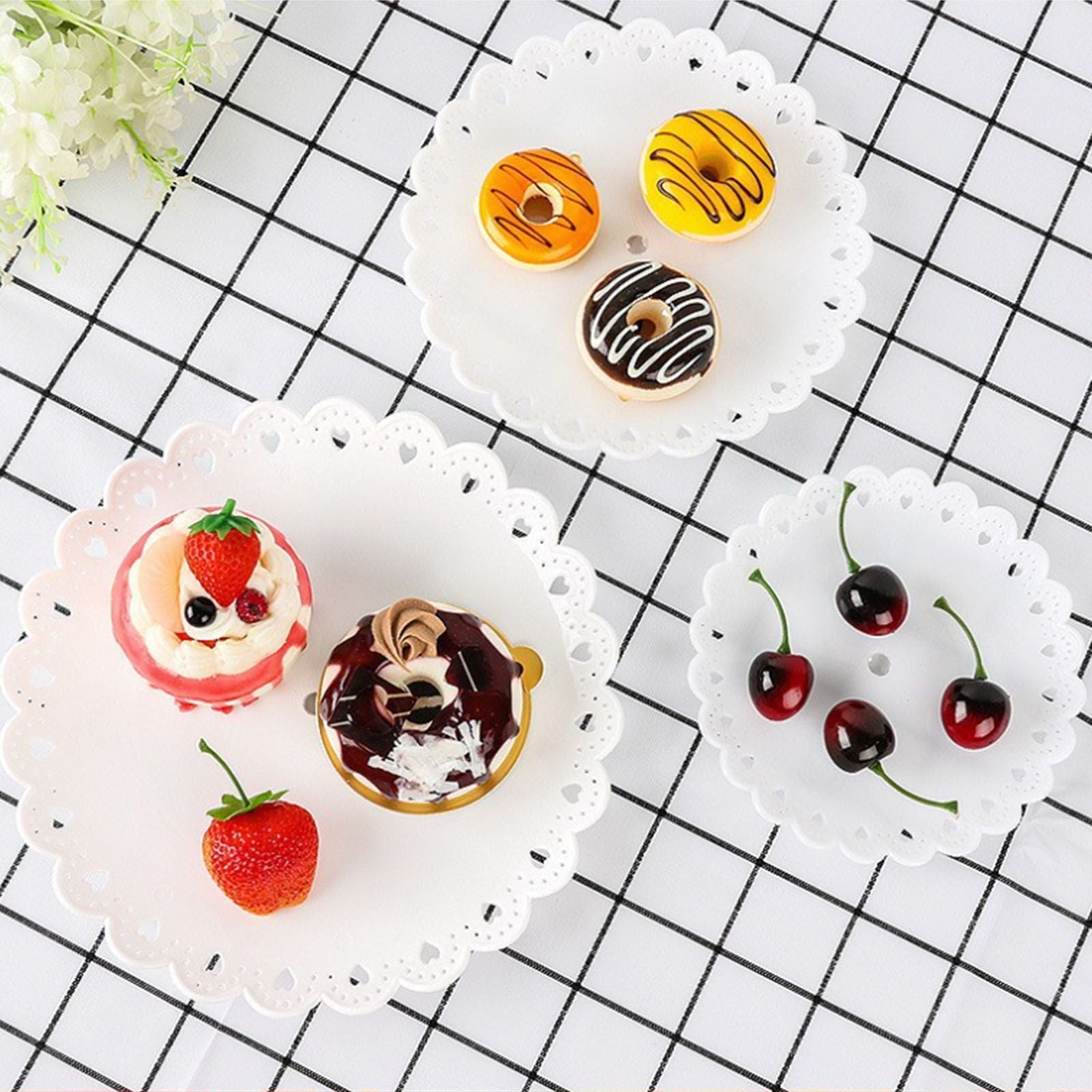 Nordic Style 3 Layer Fruit Plate Tray Plastic 3 Tier Cake Stand Holiday Party Dessert Tray White