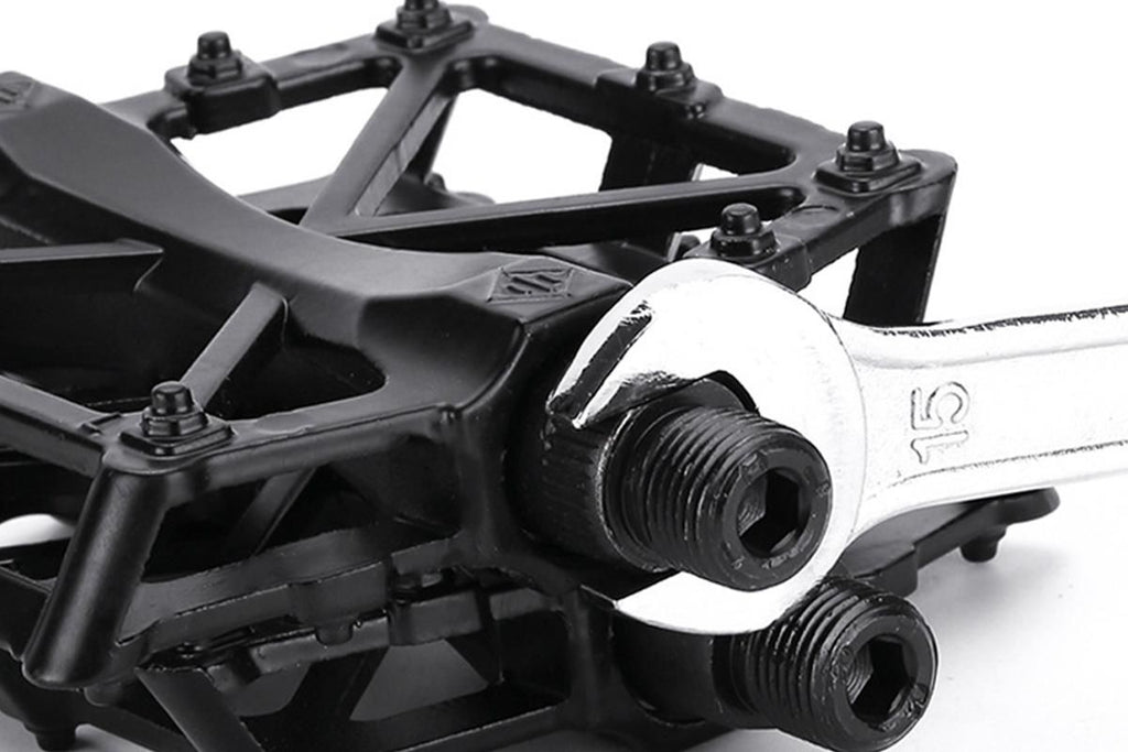Aluminum Alloy Bike Pedals Wide Platform Lightweight Bicycle Pedals for MTB Road Bikes - Black